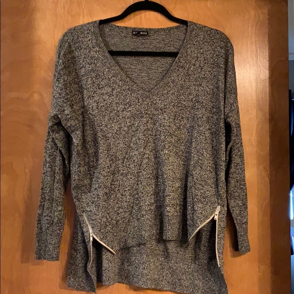 Gray sweater. Perfect for fall!